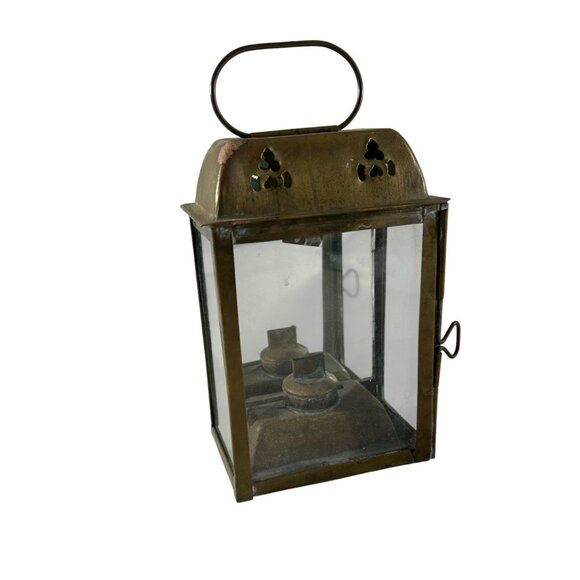 Vintage Brass Glass Panel Lamp Lantern Mirror 6" Tall Handle Primitive NO Wick - Picture 1 of 12